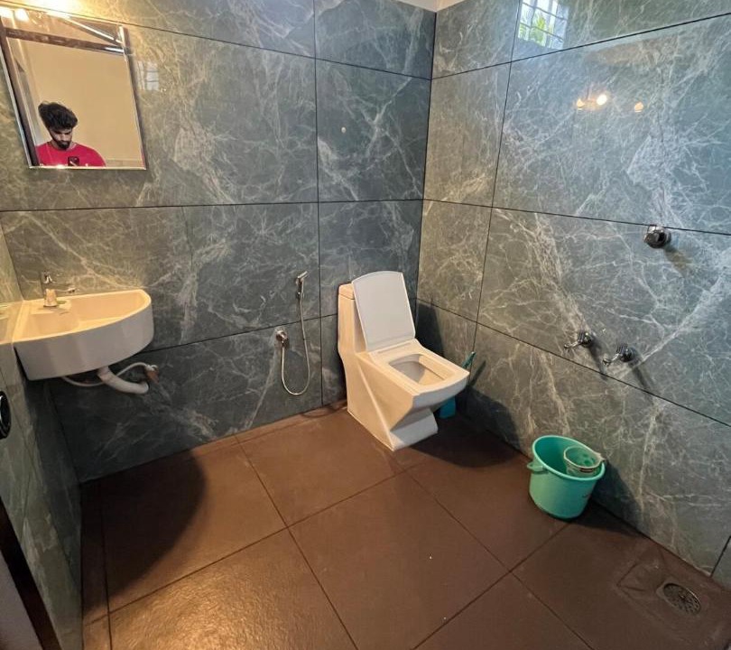 Photo of Bathroom in Irinjalakuda