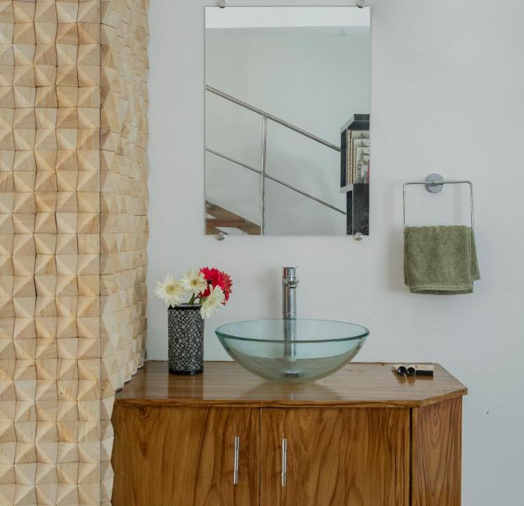 Photo of Bathroom in Peermade