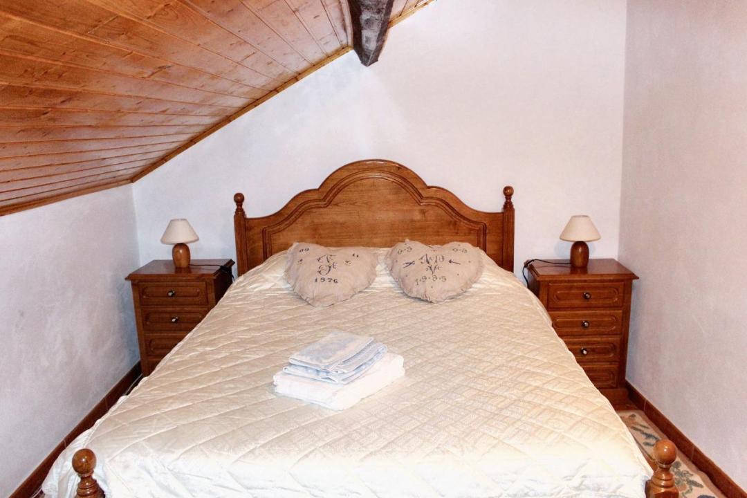 Photo of Bedroom in Montalegre