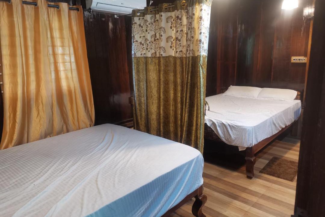 Photo of Bedroom in Poovar