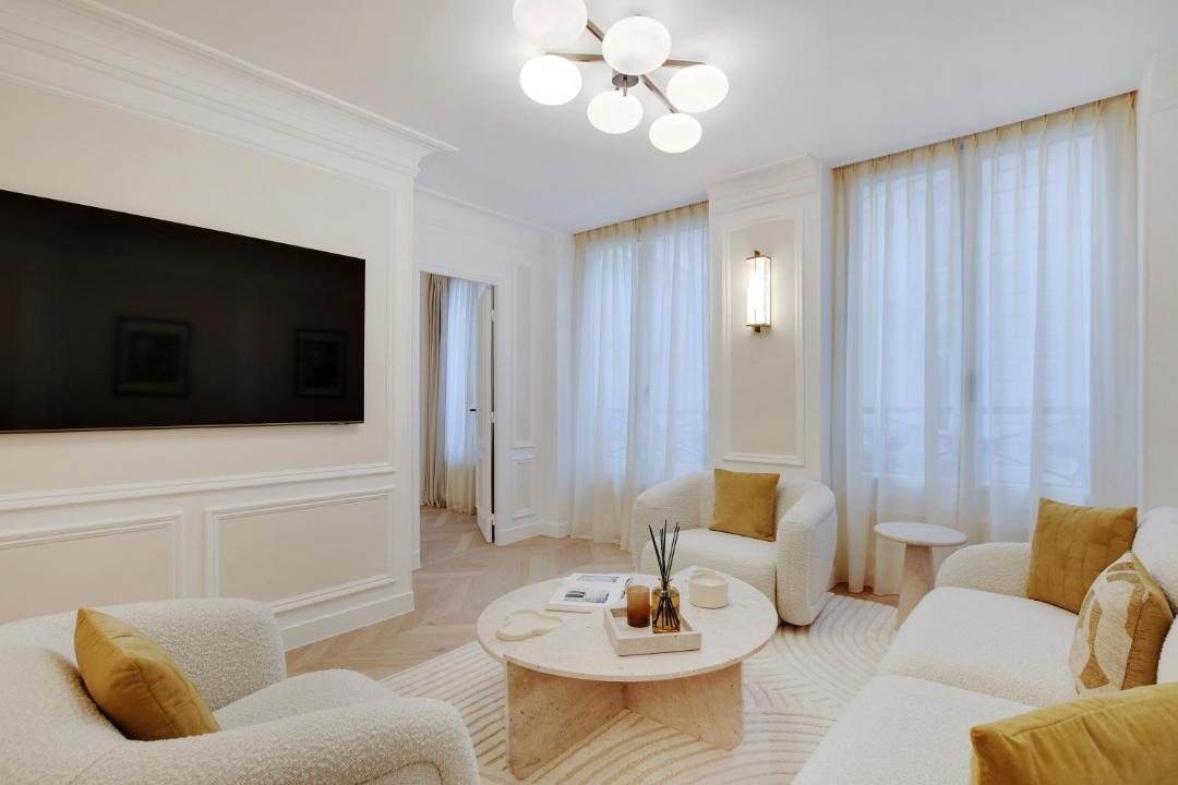 Photo of Livingroom in Quartier du Faubourg-Montmartre