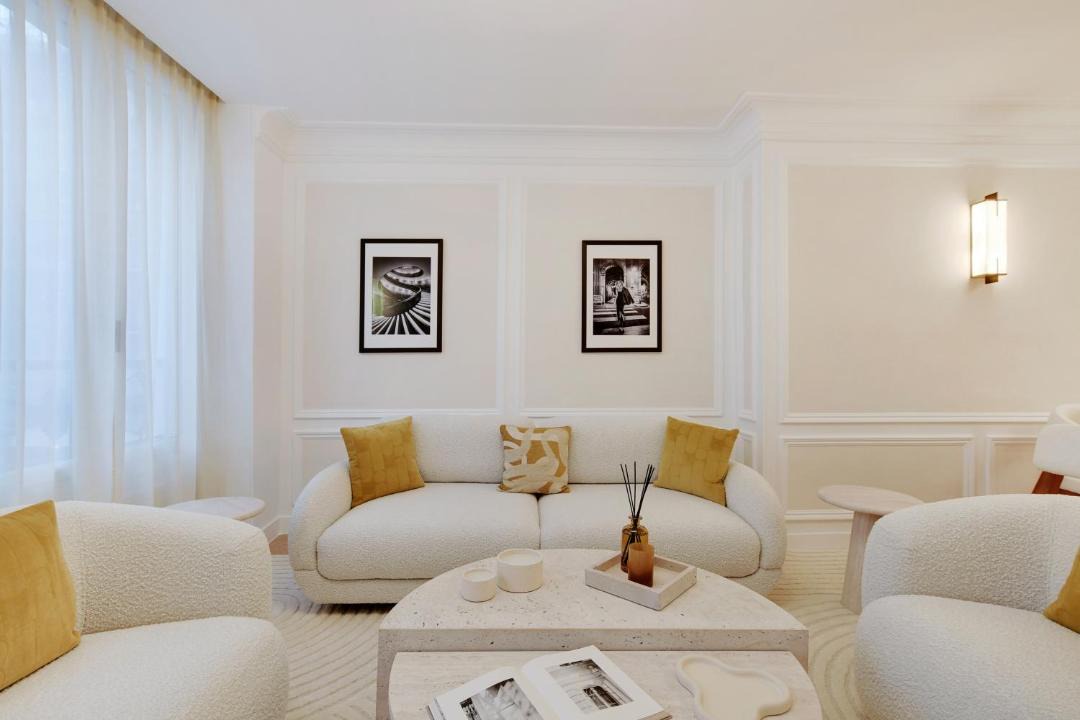 Photo of Livingroom in Quartier du Faubourg-Montmartre