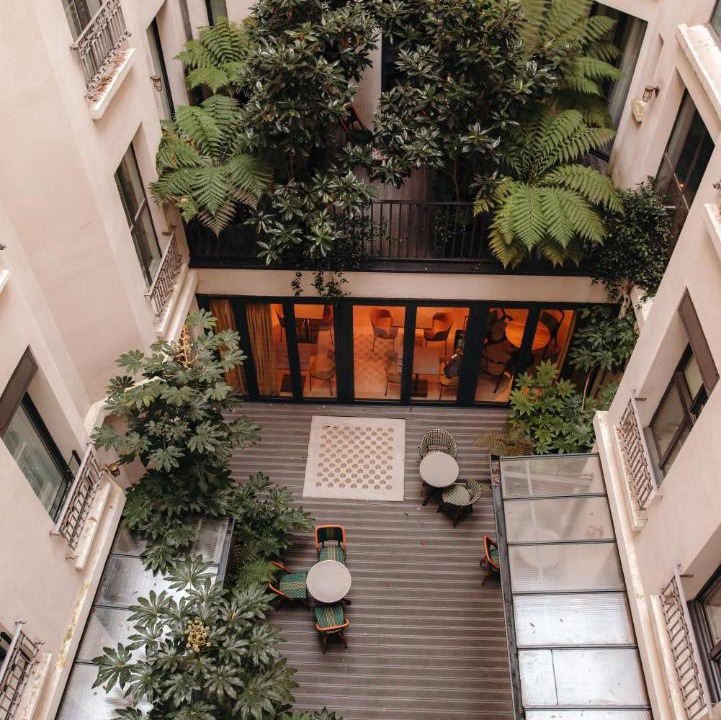 Photo of Others in 15th Arrondissement