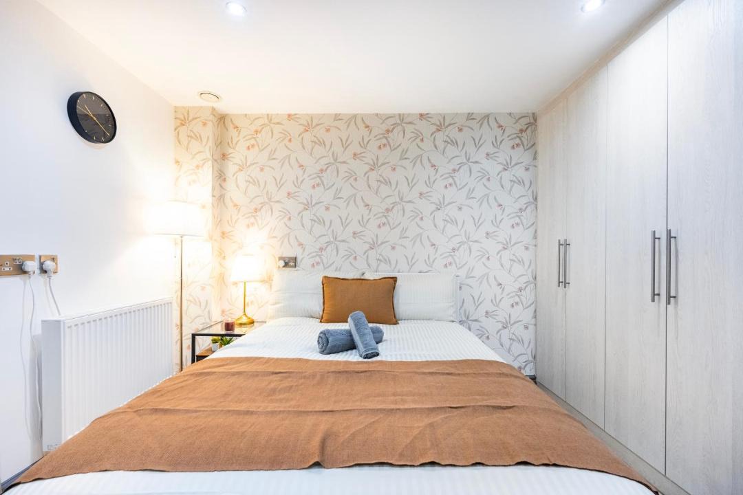 Photo of Bedroom in Hammersmith and Fulham