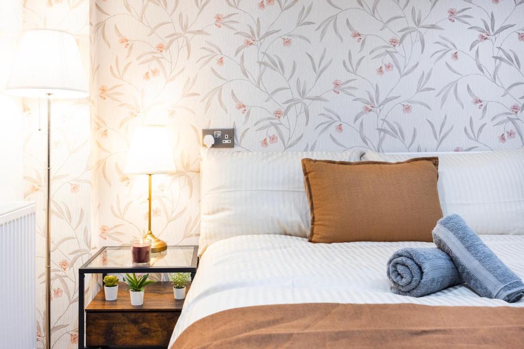 Photo of Bedroom in Hammersmith and Fulham