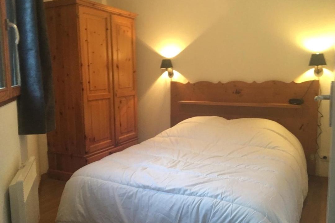 Photo of Bedroom in Molines-en-Queyras
