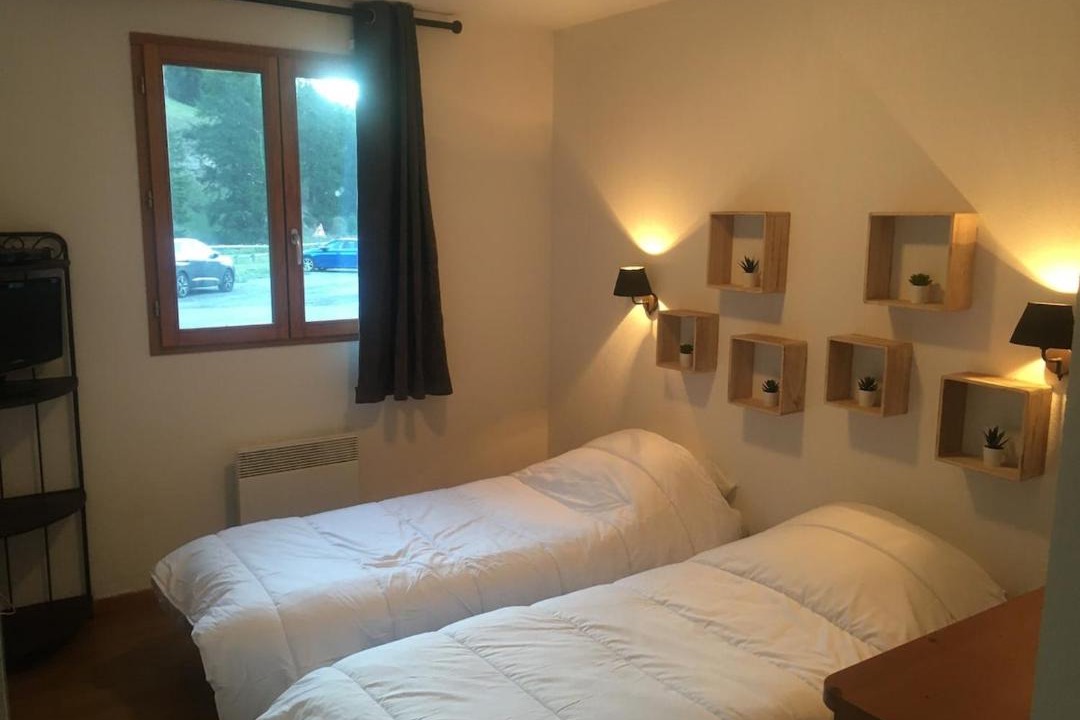 Photo of Bedroom in Molines-en-Queyras