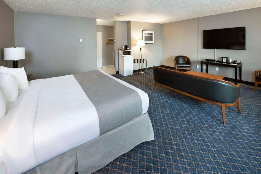 Photo of Bedroom in Medicine Hat