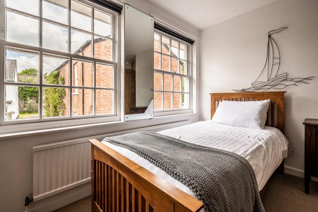 Photo of Bedroom in Topsham