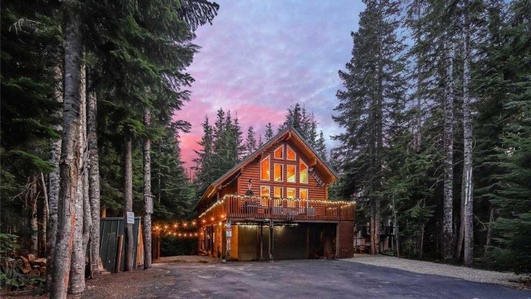 Photo of Others in Snoqualmie Pass