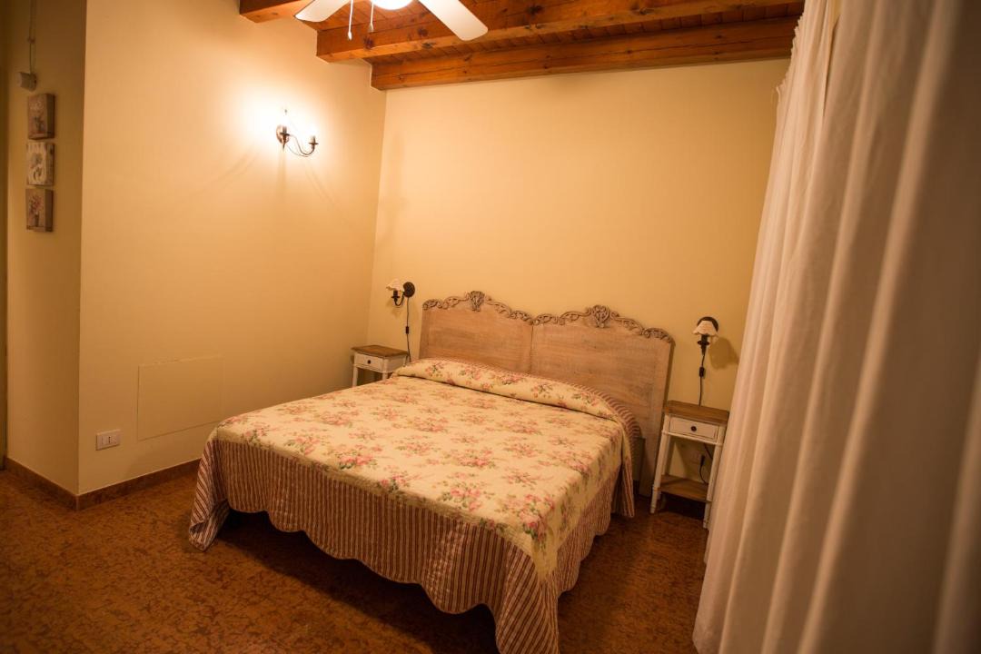 Photo of Bedroom in Calmasino