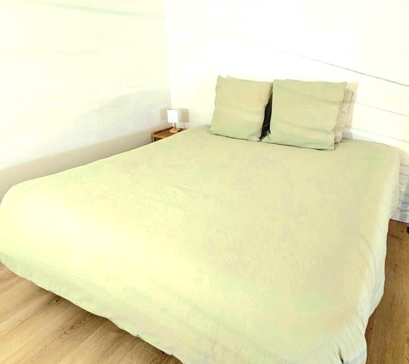 Photo of Bedroom in Marcy