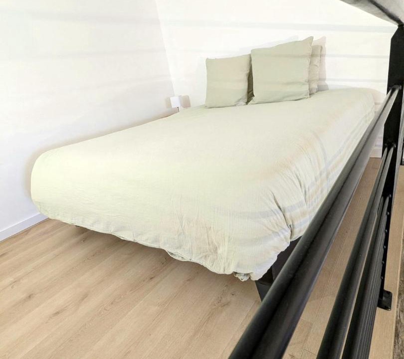 Photo of Bedroom in Marcy