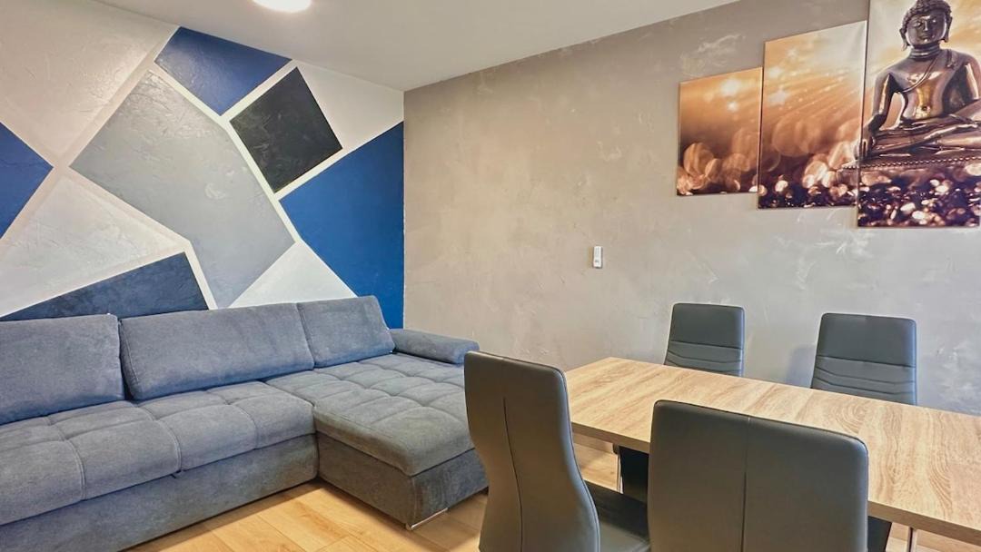 Photo of Livingroom in Chevigny-Saint-Sauveur