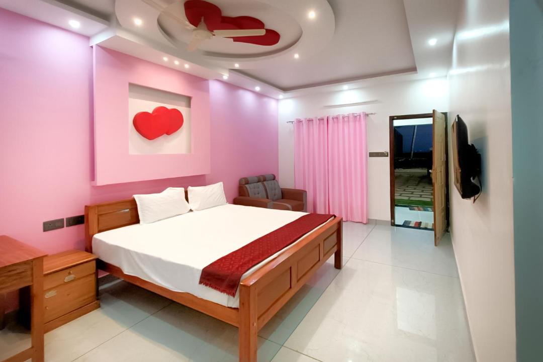 Photo of Bedroom in Poovar