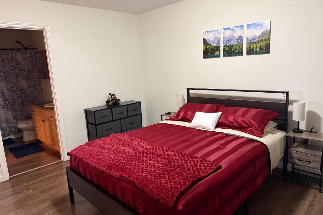 Photo of Bedroom in Wasilla