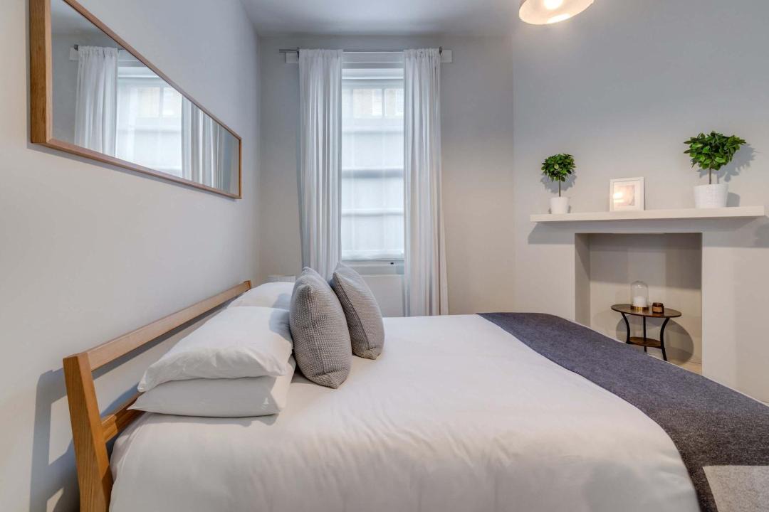 Photo of Bedroom in Fitzrovia