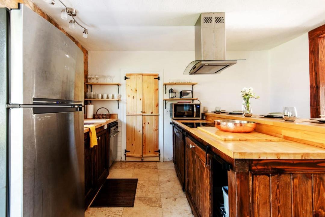 Photo of Kitchen in Newtown