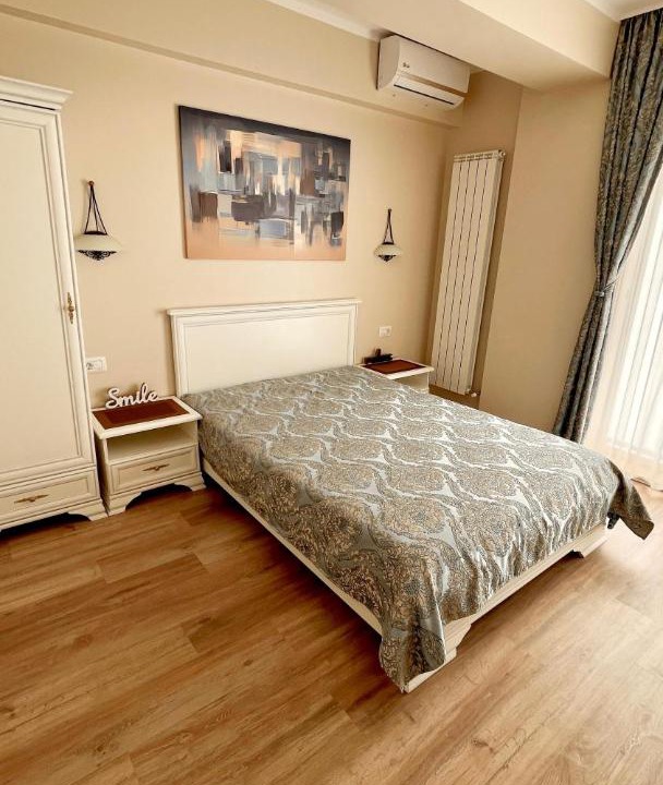 Photo of Bedroom in Saturn