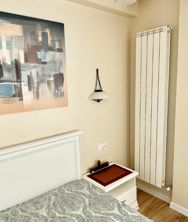 Photo of Bedroom in Saturn