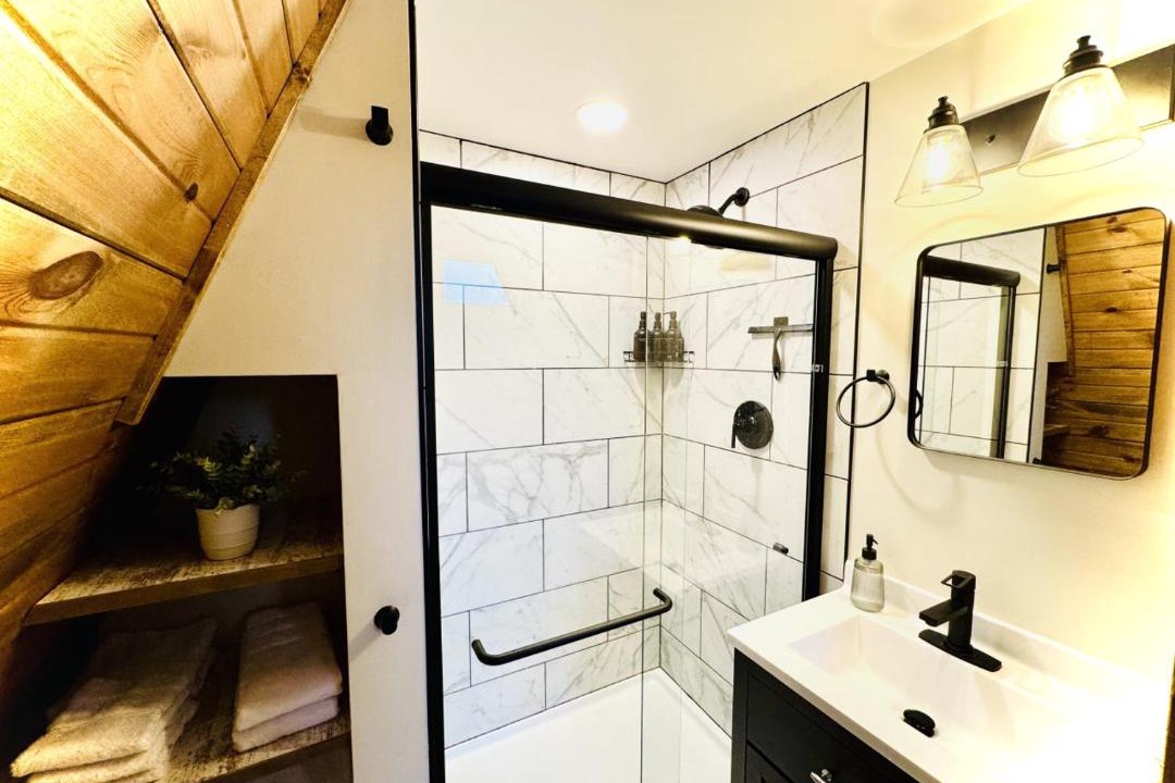 Photo of Bathroom in Ironton