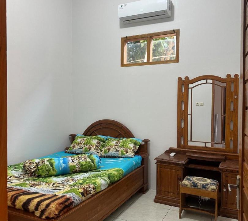Photo of Bedroom in Batu Karas