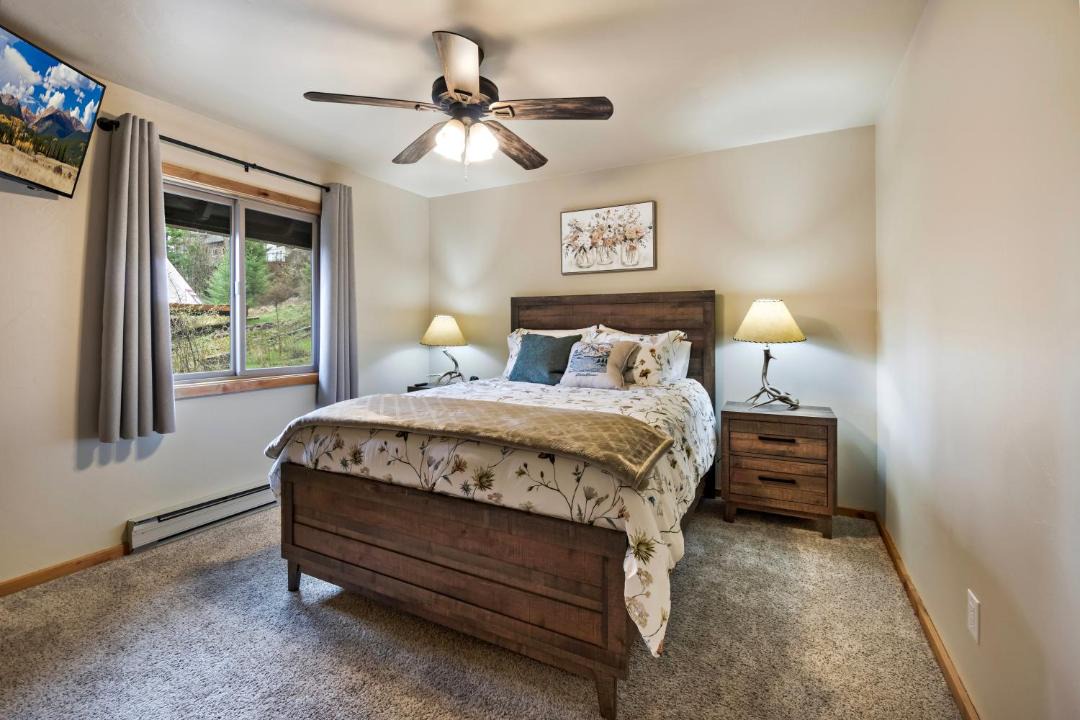 Photo of Bedroom in Worley