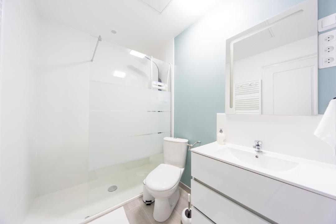 Photo of Bathroom in Malesherbes