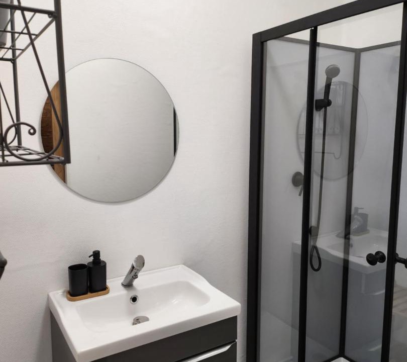 Photo of Bathroom in Tour-en-Sologne