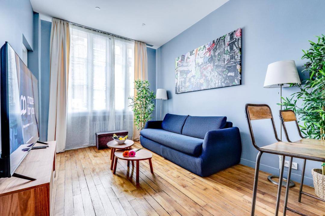 Photo of Livingroom in Combat