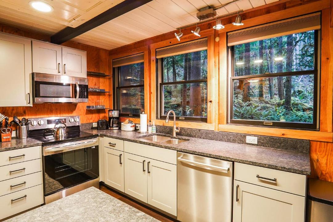 Photo of Kitchen in Glacier