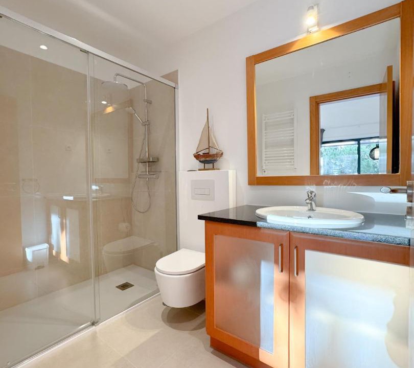 Photo of Bathroom in Telheiro