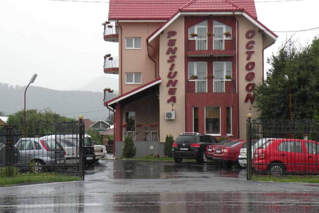 Photo of Buildings in Dumbrava Rosie