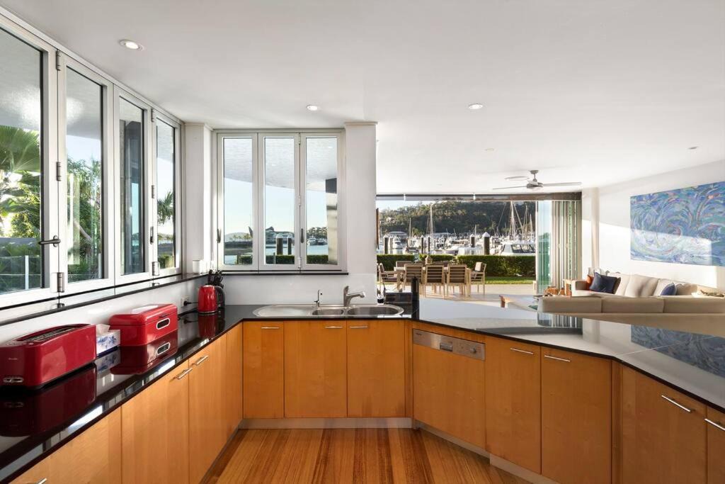 Photo of Others in Hamilton Island