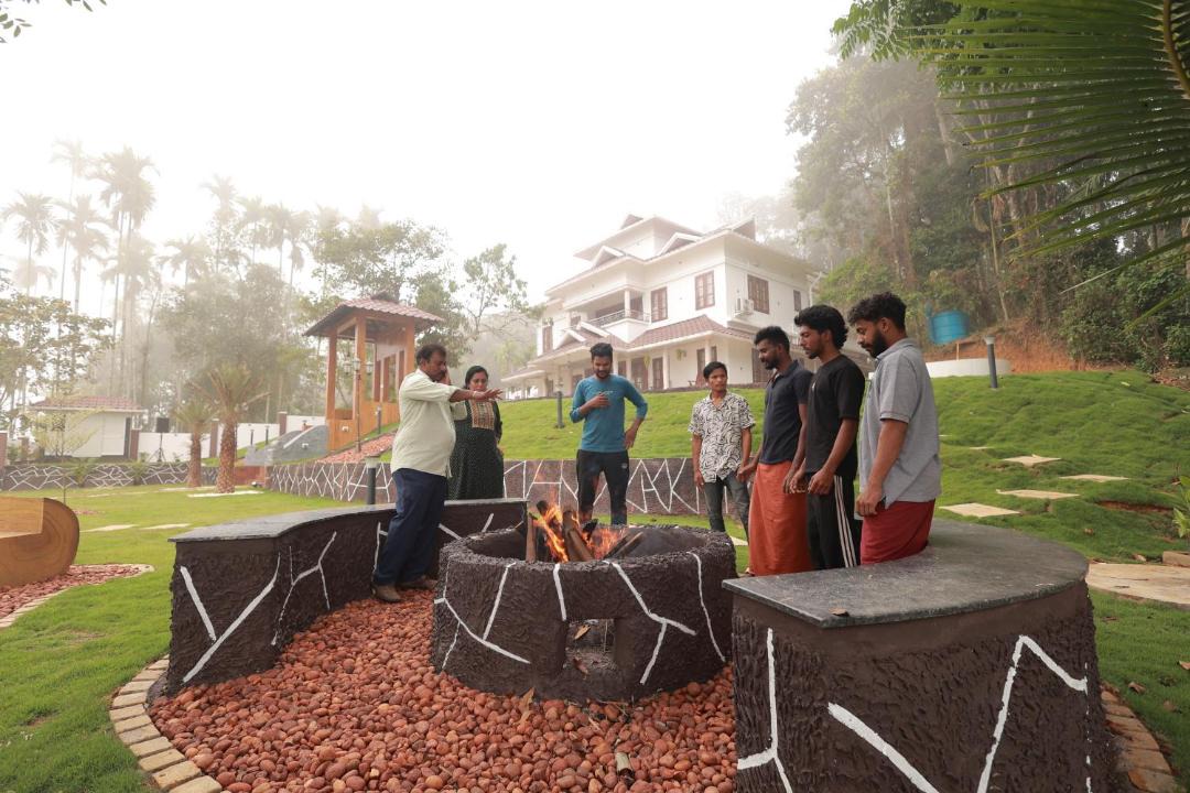 Photo of Others in Vayittiri
