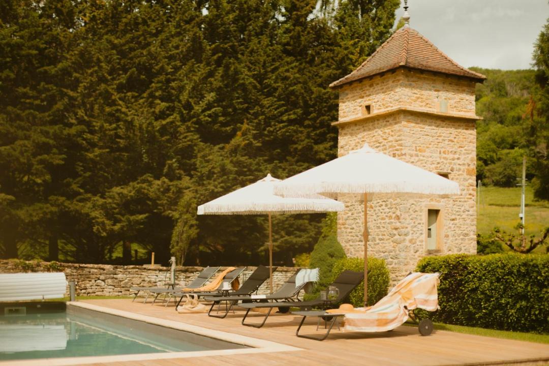 Photo of Others in Chateau