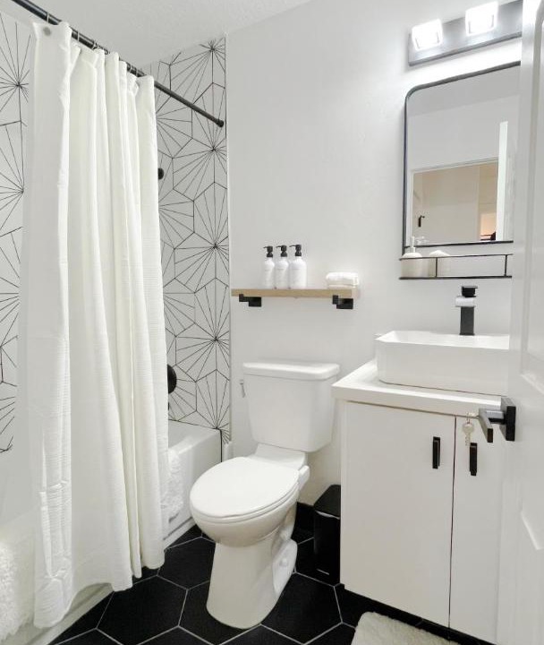 Photo of Bathroom in Lehi