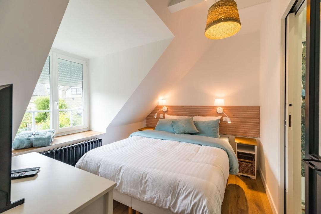 Photo of Bedroom in Loguivy