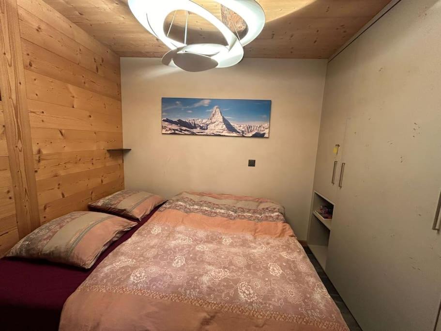 Photo of Bedroom in Saint-Luc