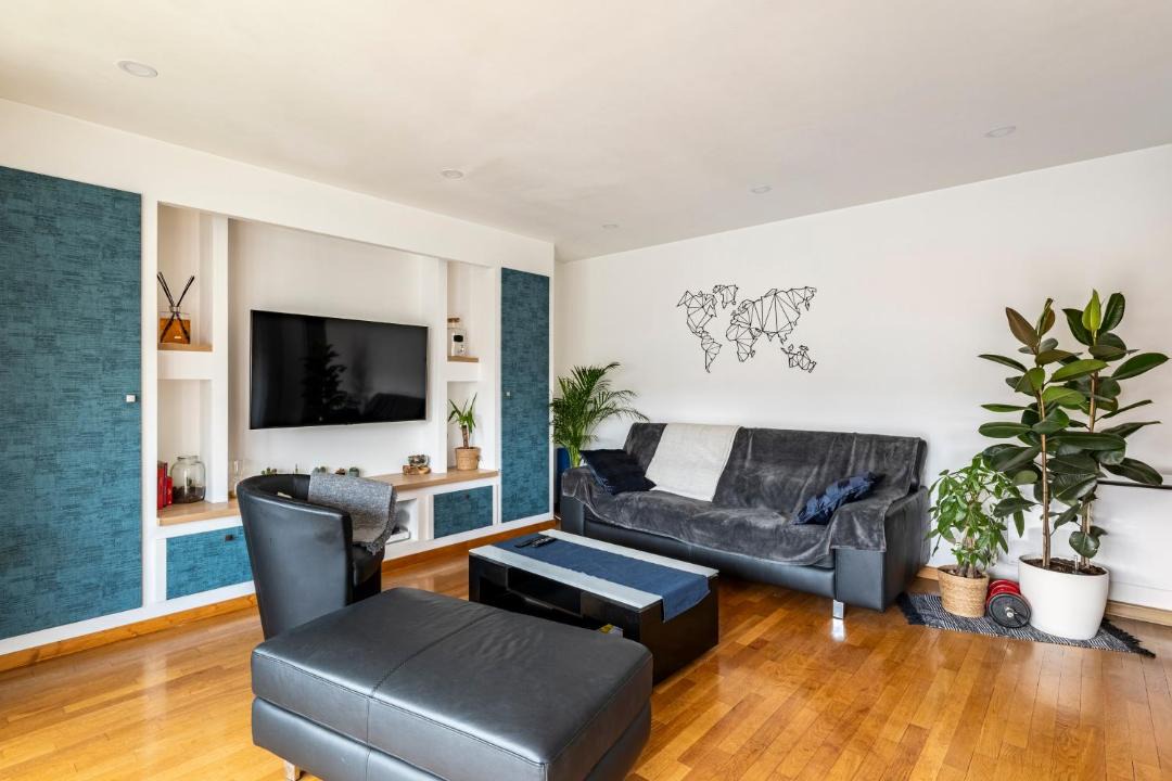 Photo of Livingroom in Charmettes - Bellecombe