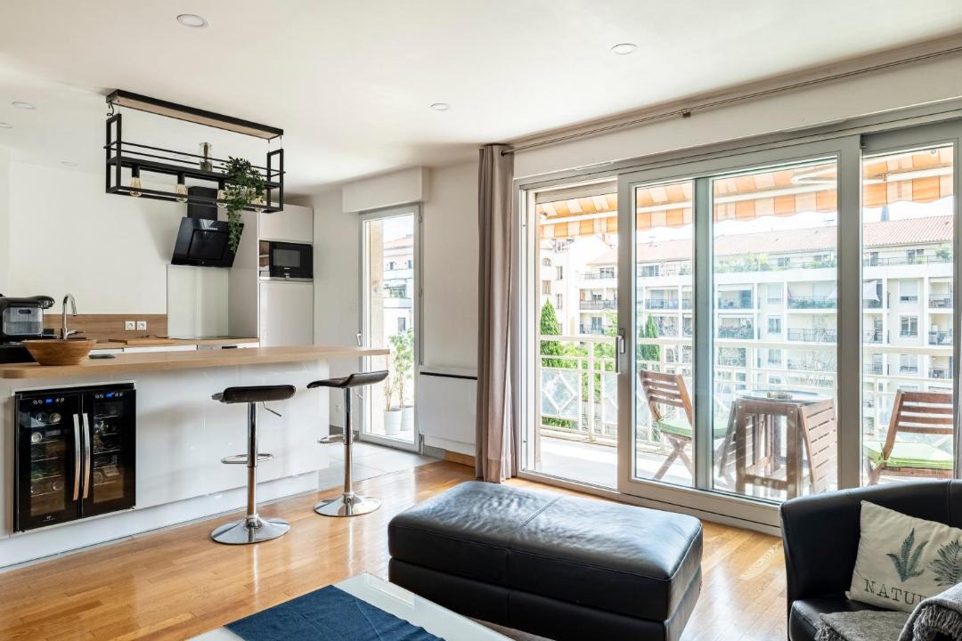 Photo of Livingroom in Charmettes - Bellecombe