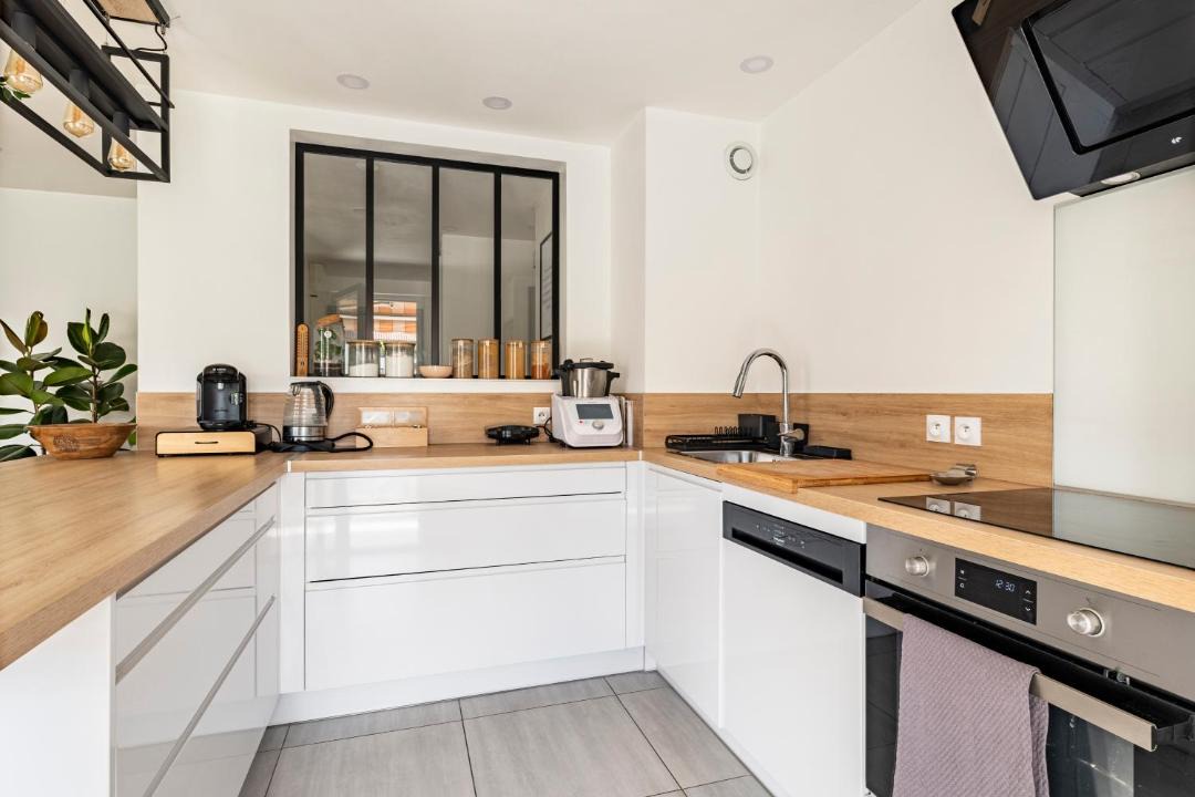 Photo of Kitchen in Charmettes - Bellecombe