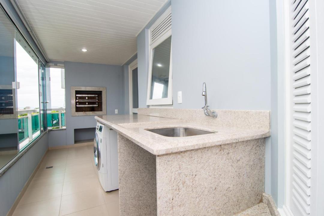 Photo of Bathroom in Jurere Internacional