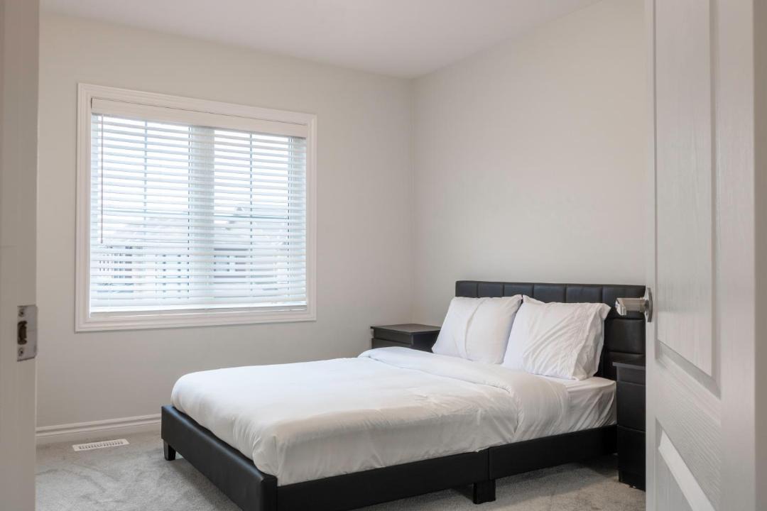 Photo of Bedroom in Thorold