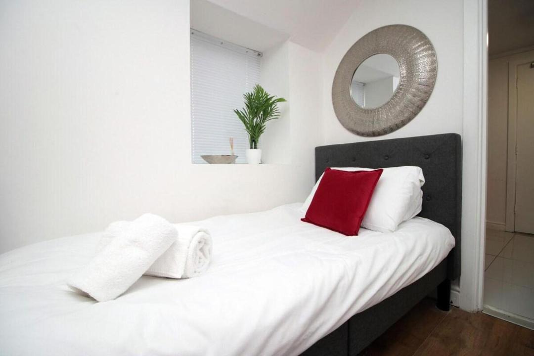 Photo of Bedroom in Castle