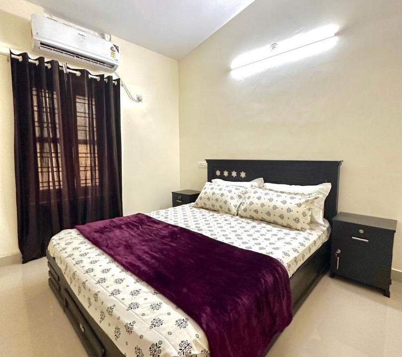 Photo of Bedroom in Thiruvananthapuram