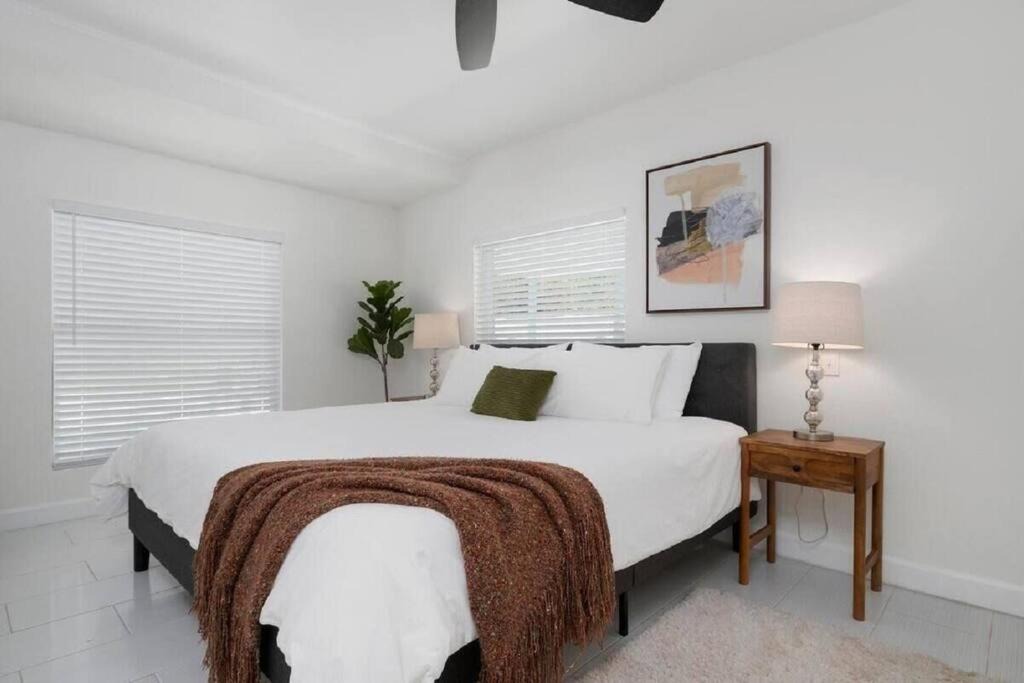 Photo of Bedroom in Riverview Estates