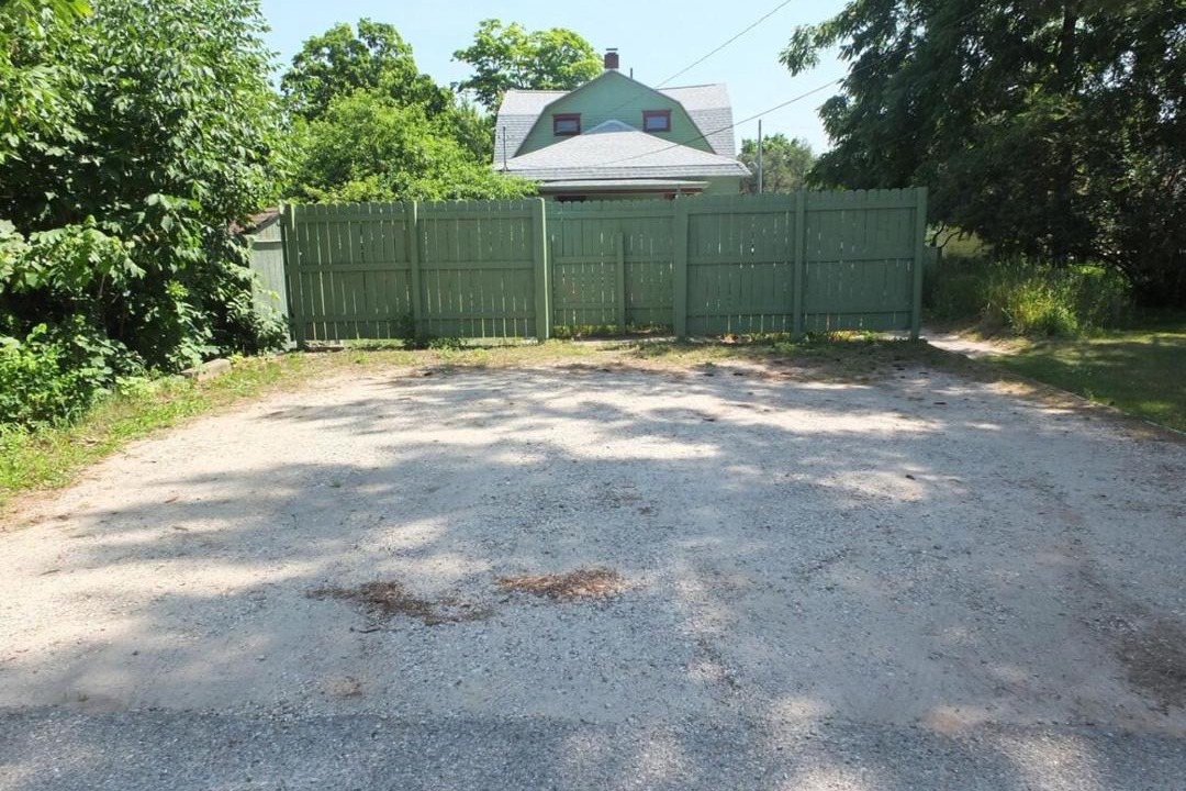 Photo of Others in Frankfort