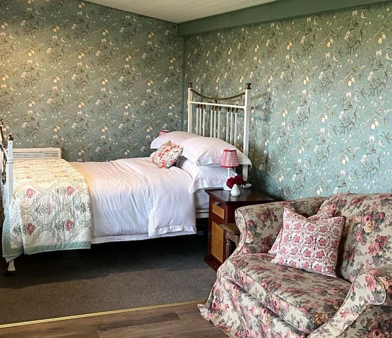 Photo of Bedroom in Lifton