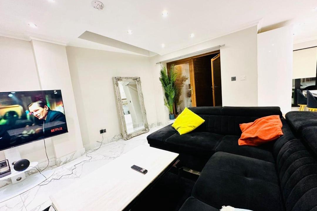 Photo of Livingroom in Sudbury
